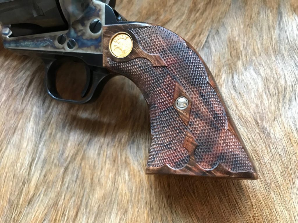 (5) Colt SAA with fancy scalloped pattern in 24 LPI. Raised border